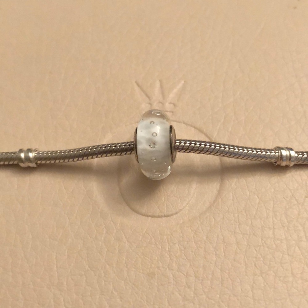 Auth Pandora White Effervescence Murano Glass, CZ